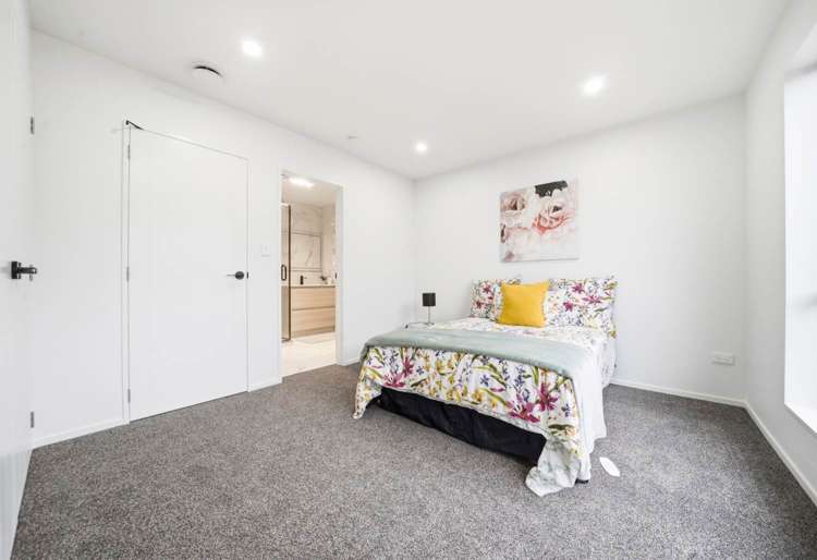 3/5 Richard Road Mangere_4