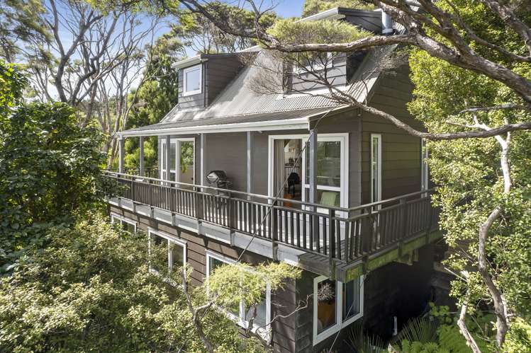 23 Scenic Drive Titirangi_25