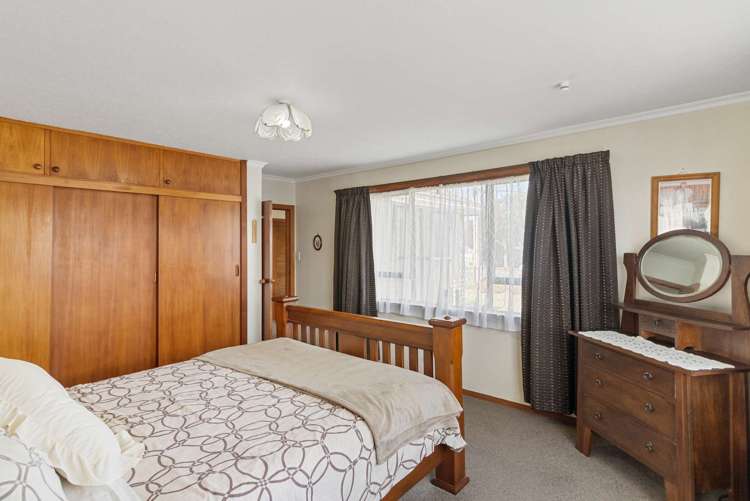 5 Bideford Place Dallington_7