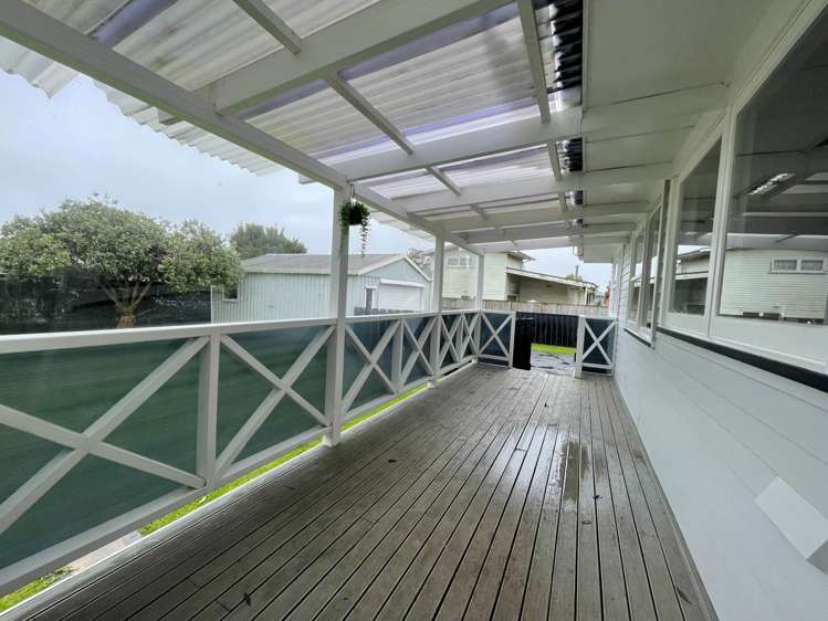 6 Burlington Place Manurewa_14