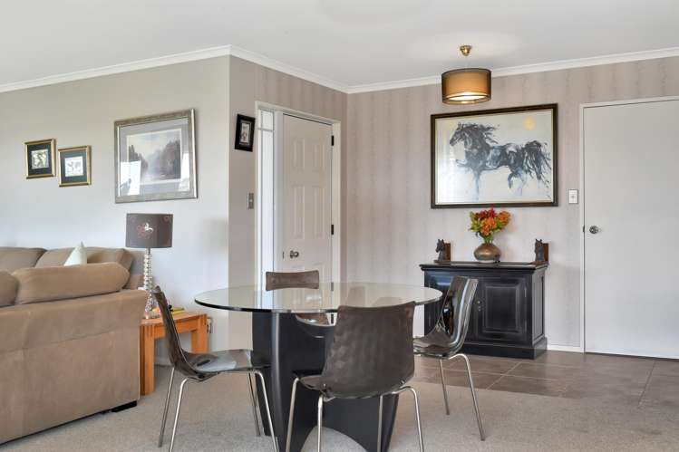 56 Sapphire Drive Hairini_9