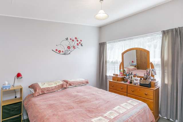 3/23 Collins Avenue Tawa_3