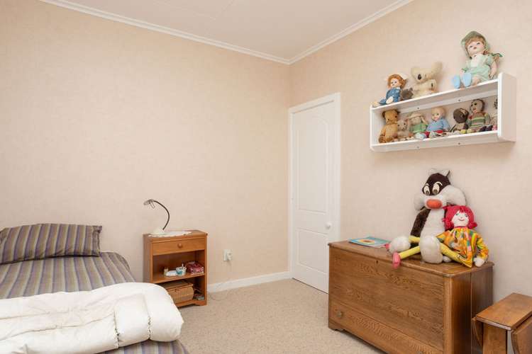 10 Thyra Street Dannevirke_13