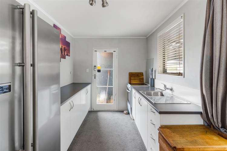 1/114 Hastings Street East Sydenham_5