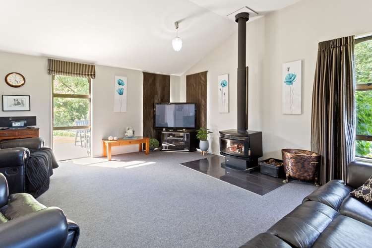 33 Guys Road Yaldhurst_8