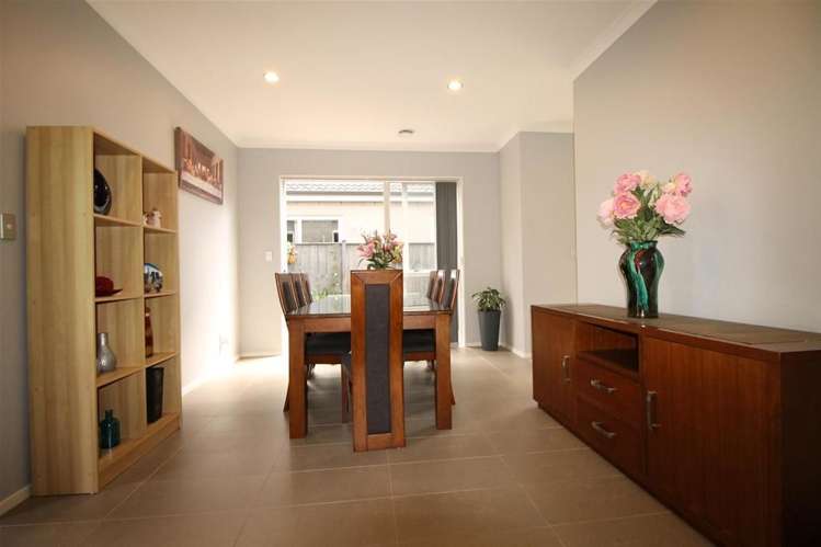 11 Stamford Crescent Flat Bush_7