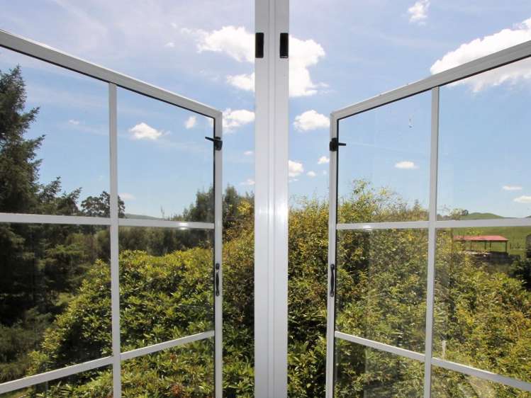 656 Tukairangi Road Kinloch_9