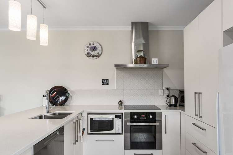 6 Capstan Close Pyes Pa_11