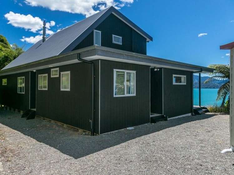 292 Moetapu Bay Road Anakiwa and Surrounds_14