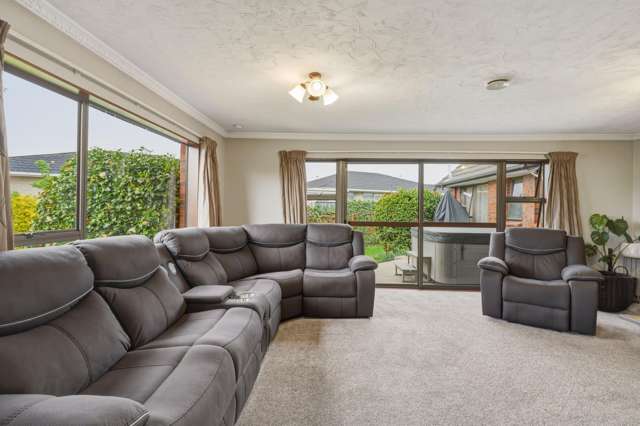 17 Wickliffe Street Mosgiel_4