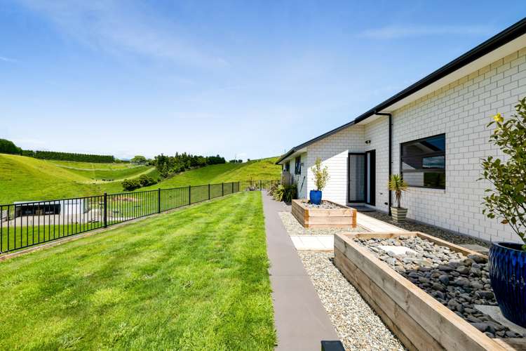 489 Smart Road Hillsborough_31