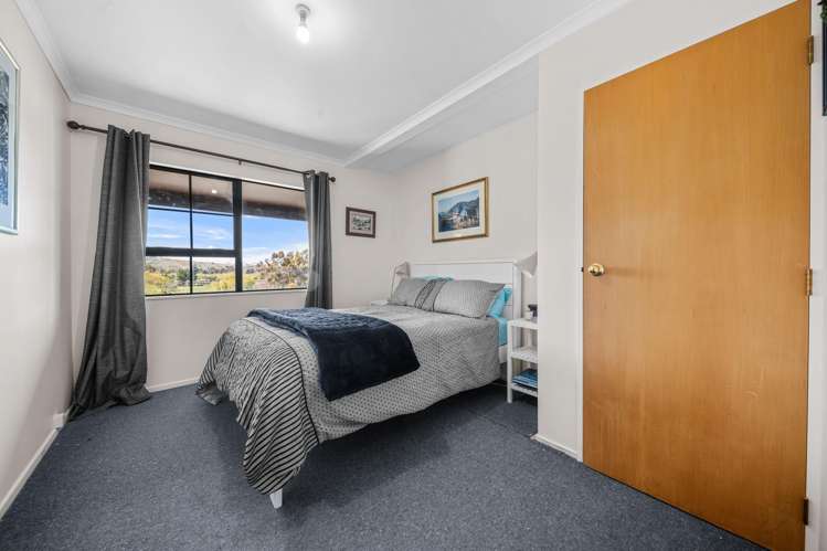 17 Nikau Heights Lansdowne_18