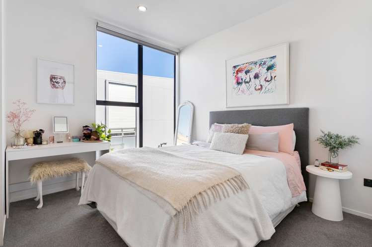 84 Fisher-Point Drive Auckland Central_12