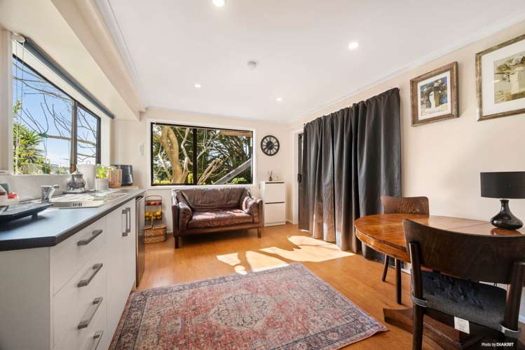 2/1 Mulberry Place Glenfield_11