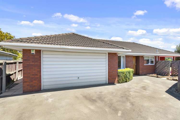 2/12 Barclay Place Burwood_1