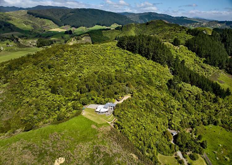 102 Kuku East Road Manakau_30