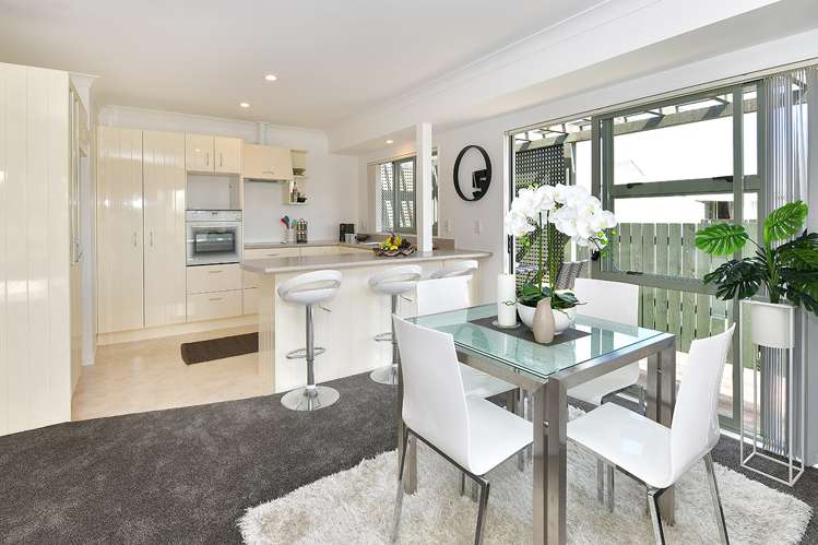 1/12 Miro Street Helensville_16