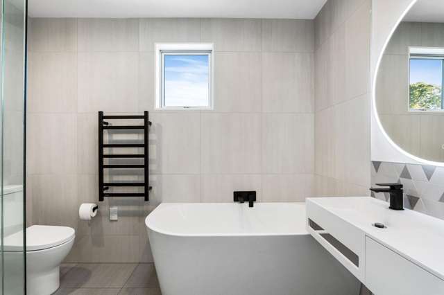 8/46 Andover Street Merivale_2