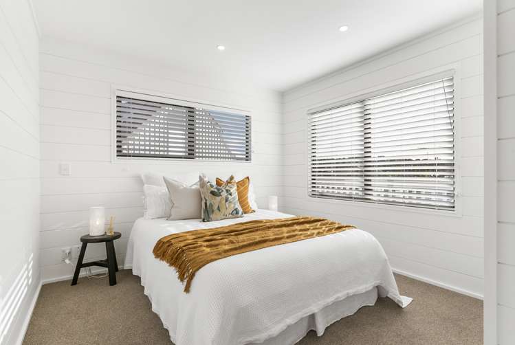 4a Helicon Place Totara Vale_9