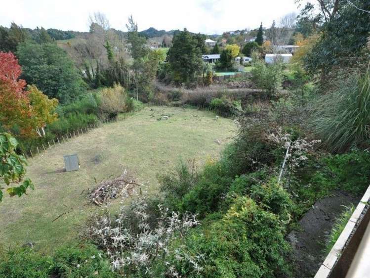 8 Hillview Crescent Taumarunui_11