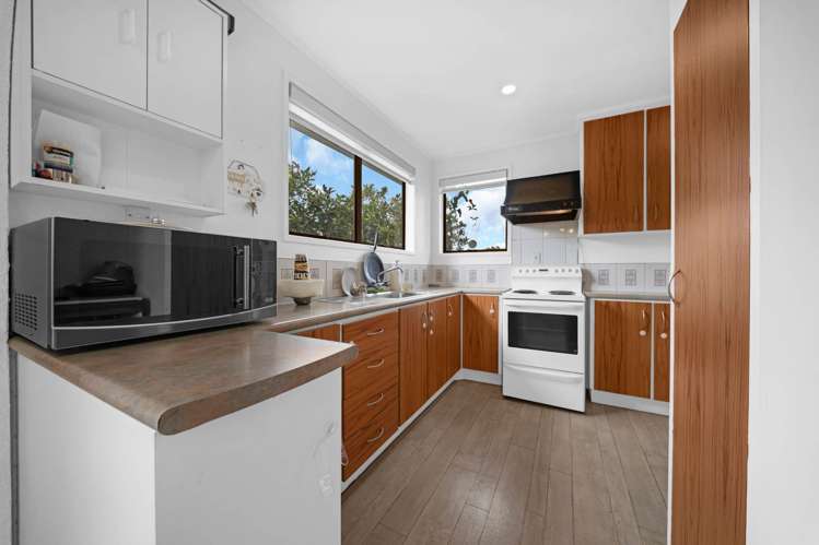 14 Le Havre Place Takanini_12