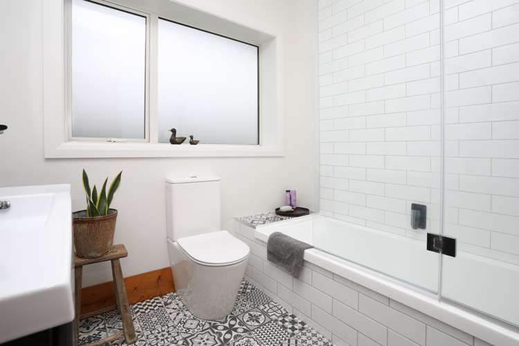 51 Clifton Street Windsor_25