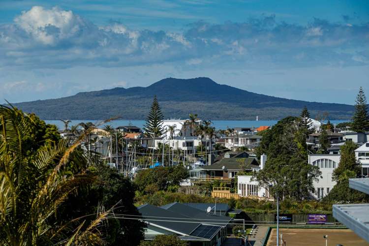 2/30 Bevyn Street Castor Bay_46