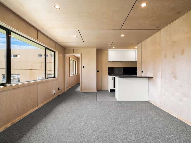 E/4 Longwood Avenue Mornington_3