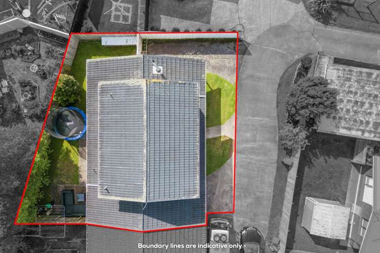 1/10 Mannering Place Hillcrest_14