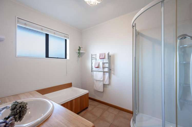 15 Stagg Place Brightwater_18
