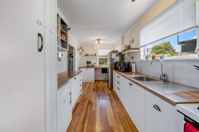 17 Chelmsford Street Silverdale_2