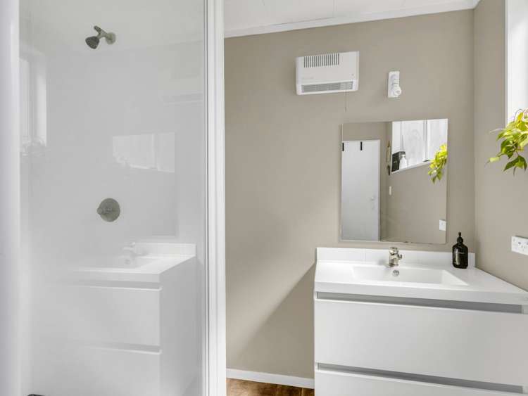 1006 Rata street Mahora_21