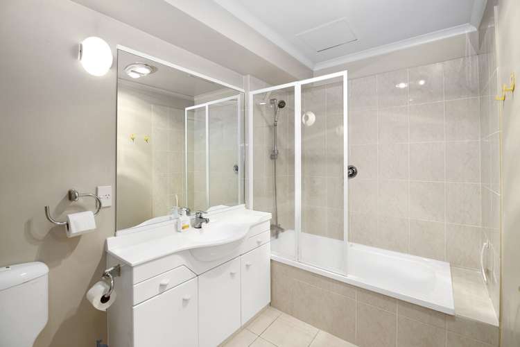 8d/117 Victoria Street Auckland Central_12