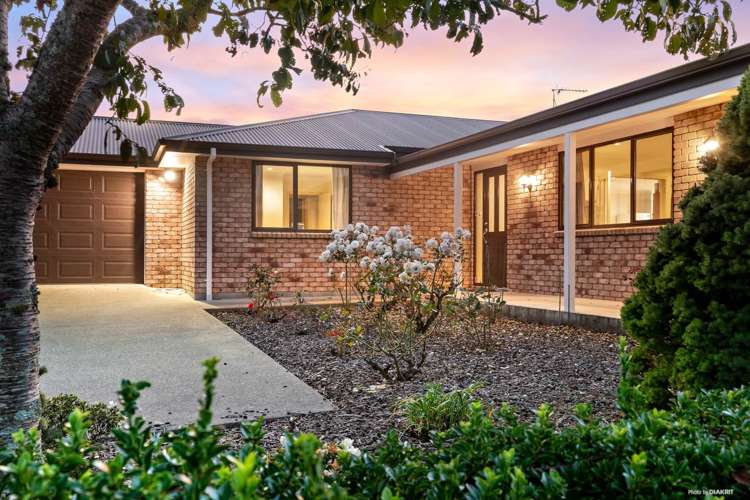 7 Settlers Way Pukekohe_17