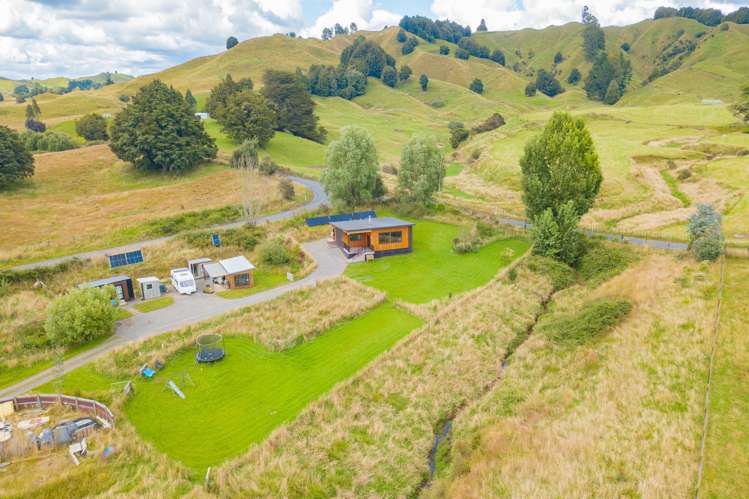 222 Otapouri Road Owhango_13