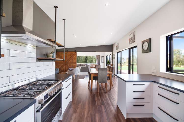 301a Woodstock-Rimu Road Ruatapu_5