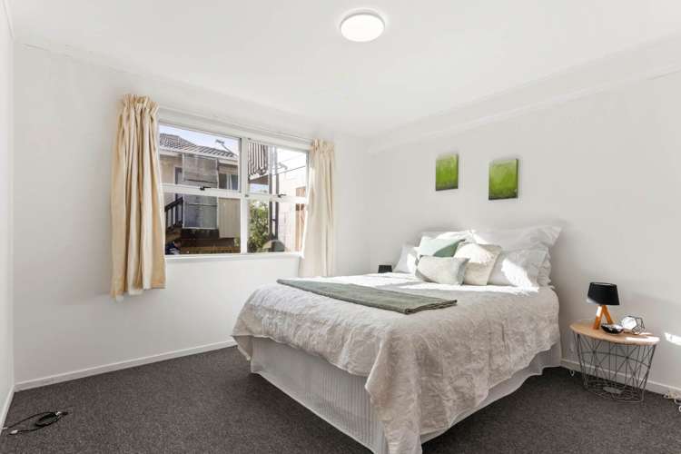 1/14 Aotea Road Glen Eden_6