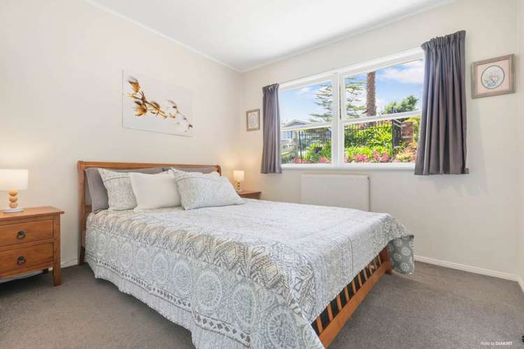 22 Wyoming Avenue Murrays Bay_10