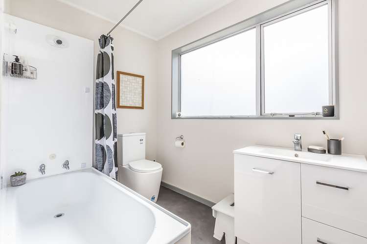 79a Ira Street Miramar_12