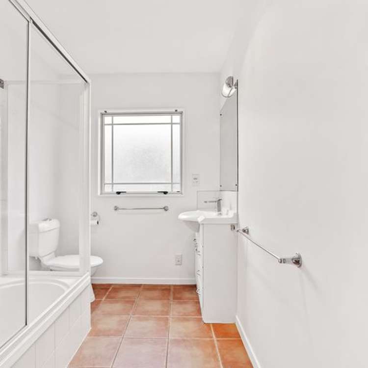 145E Hobsonville Road West Harbour_21