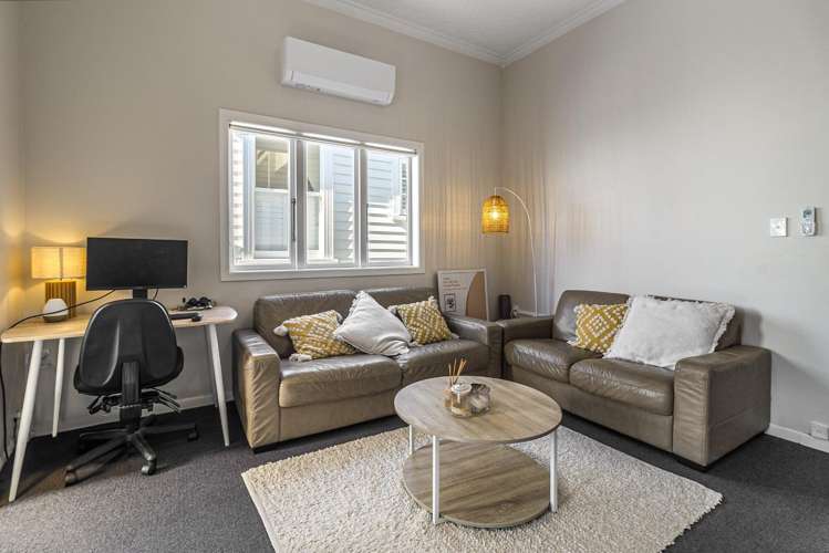 2/77 Lincoln Street_0