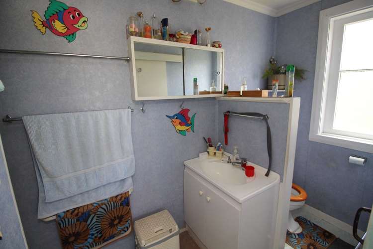 16 Matai Street Marton_9