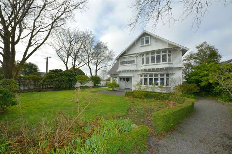 32 Hawkesbury Avenue Saint Albans_0