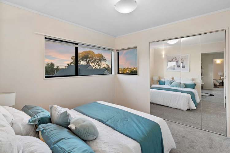 2/9 Wyoming Avenue Murrays Bay_8