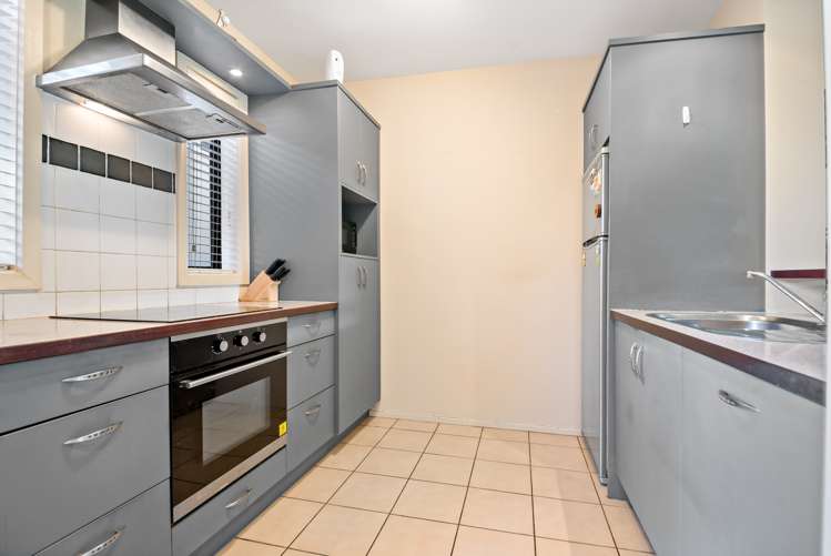 6/21 Armoy Drive East Tamaki_6