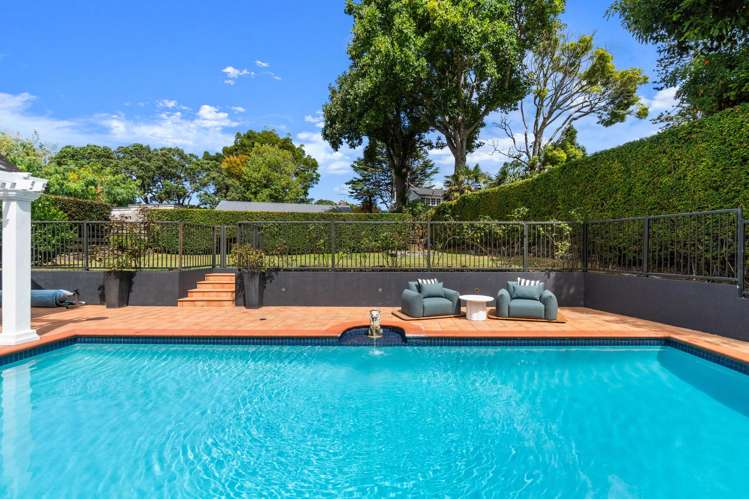 10 Sharpe Road Epsom_20