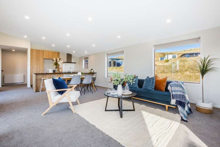 24 Lemonwood Way Woodridge_7