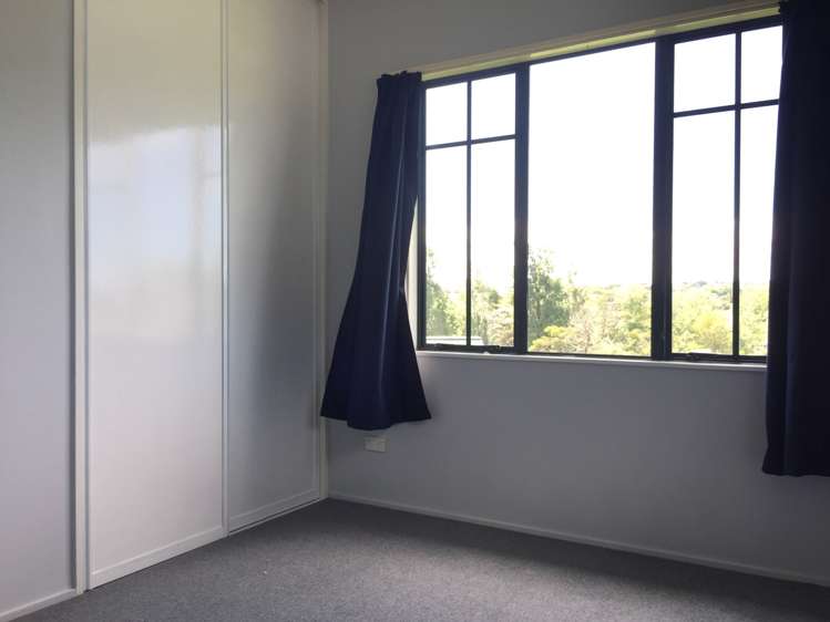 57 Buscomb Avenue Henderson_13