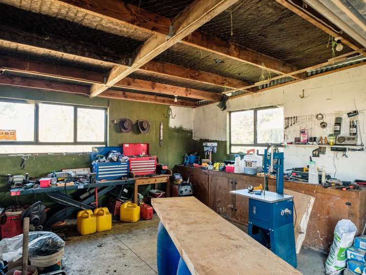 1875 Kanakanaia Road Whatatutu_16