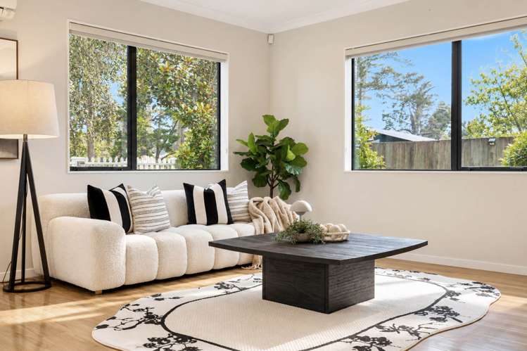 324A Royal Road Massey_4